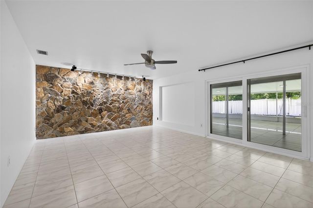 1903 ORO COURT, Clearwater, FL 33764