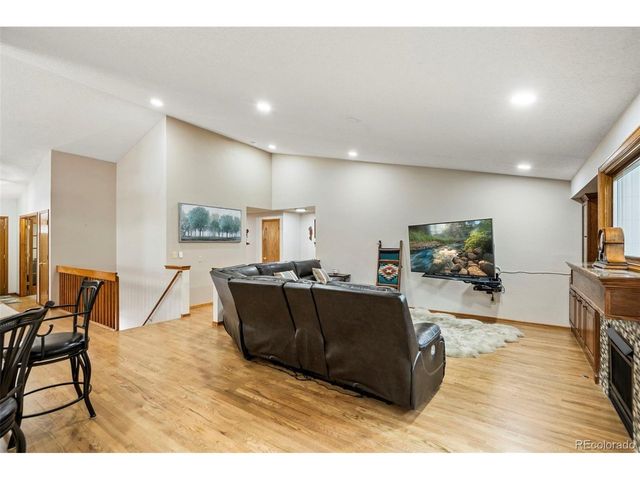 5155 E 117th Dr, Thornton, CO 80233