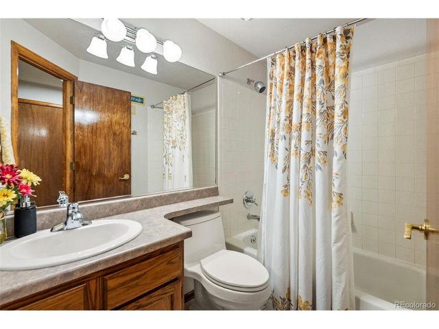 5155 E 117th Dr, Thornton, CO 80233