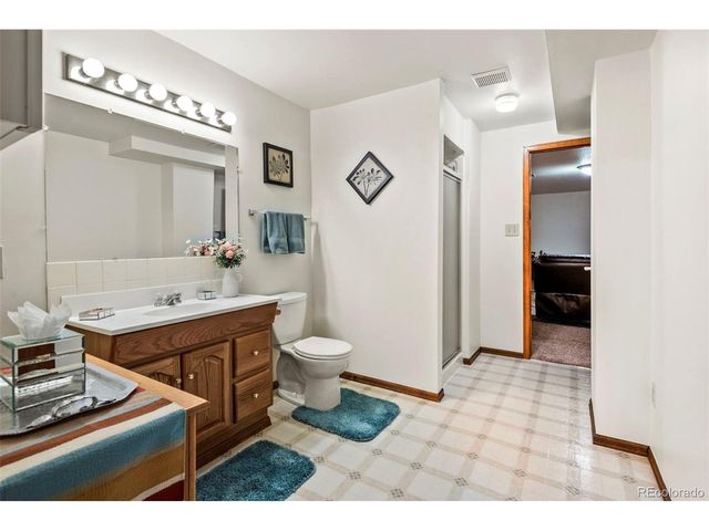 5155 E 117th Dr, Thornton, CO 80233