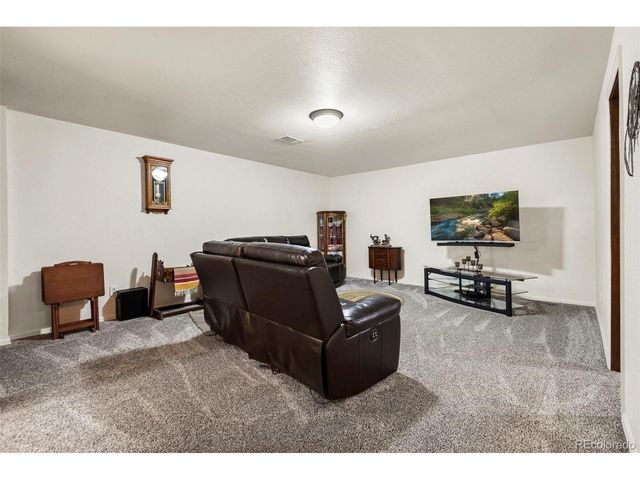 5155 E 117th Dr, Thornton, CO 80233