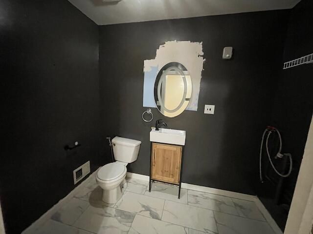 148 GLEN Avenue, Council Bluffs, IA 51503