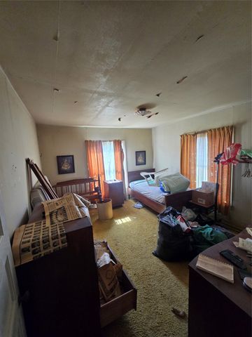 806 S Brazos Street, Weatherford, TX 76086