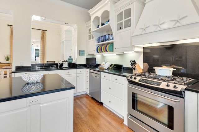 190 Rue Caribe, Miramar Beach, FL 32550