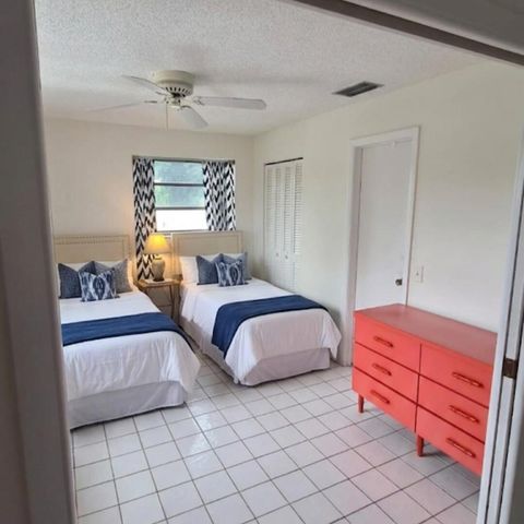 13746 Via Flora E, Delray Beach, FL 33484