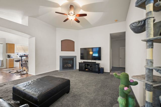 1708 Little Oak Court, Fernley, NV 89408