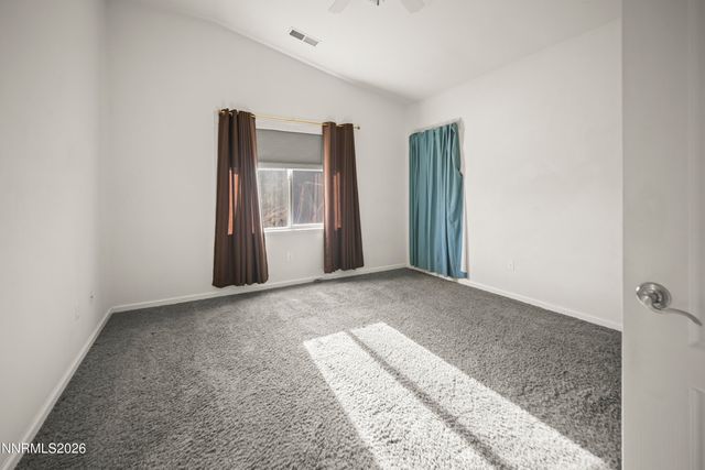 1708 Little Oak Court, Fernley, NV 89408