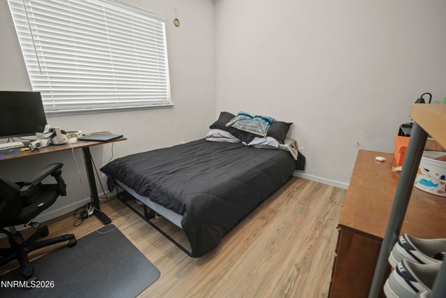 1708 Little Oak Court, Fernley, NV 89408