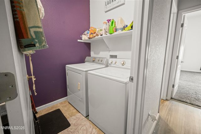 1708 Little Oak Court, Fernley, NV 89408