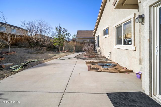 1708 Little Oak Court, Fernley, NV 89408