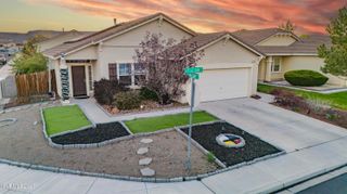 1708 Little Oak Court, Fernley, NV 89408