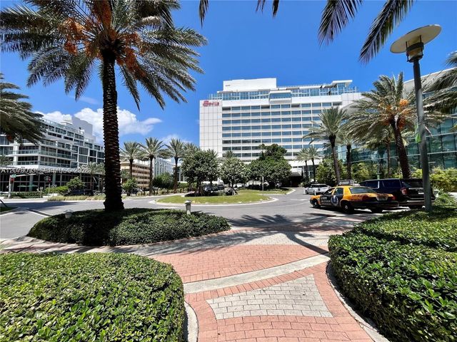 2899 Collins Avenue 544, Miami Beach, FL 33140