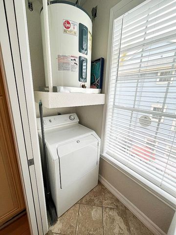 7000 Seawall Blvd 1021, Galveston, TX 77551