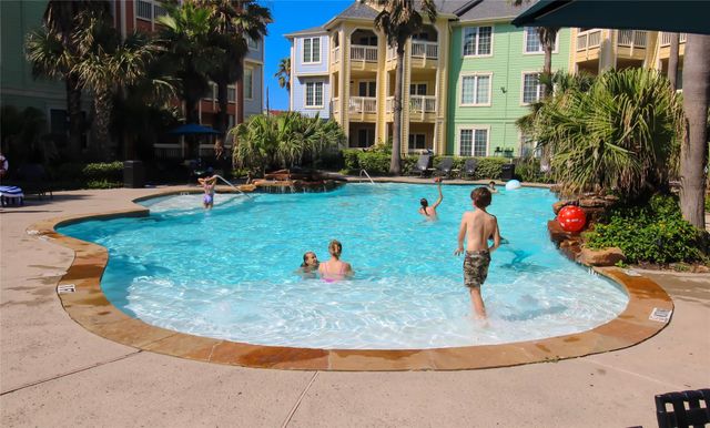 7000 Seawall Blvd 1021, Galveston, TX 77551