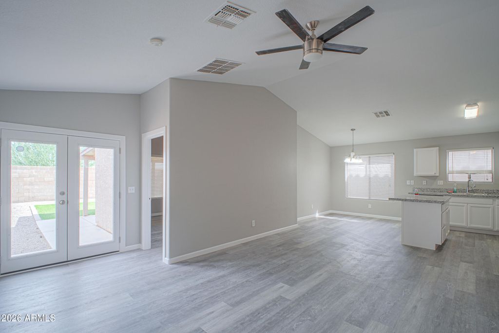 42490 W HILLMAN Drive, Maricopa, AZ 85138 — photo 5