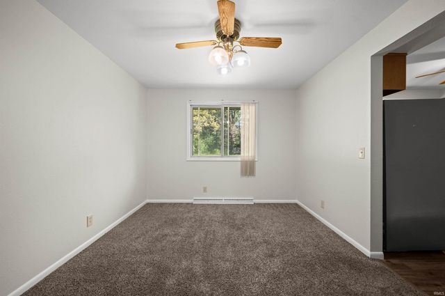 22907 Elm Drive, Elkhart, IN 46516