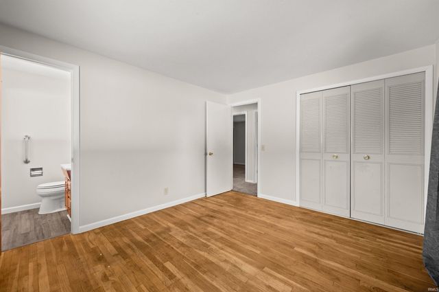 22907 Elm Drive, Elkhart, IN 46516