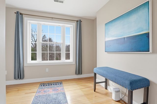 44 Wood Lane, Acton, MA 01720