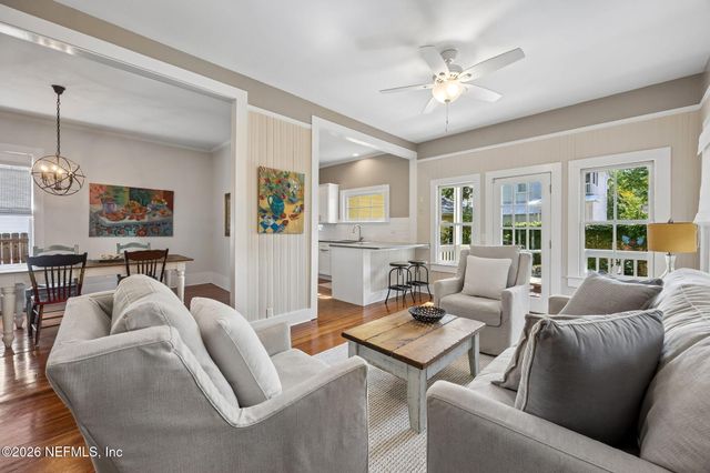212 S 6TH Street, Fernandina Beach, FL 32034