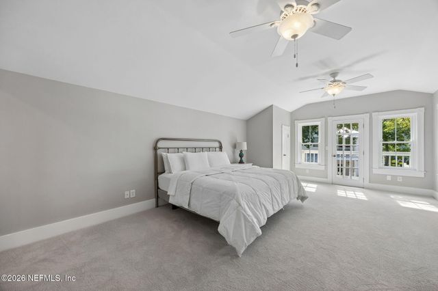 212 S 6TH Street, Fernandina Beach, FL 32034