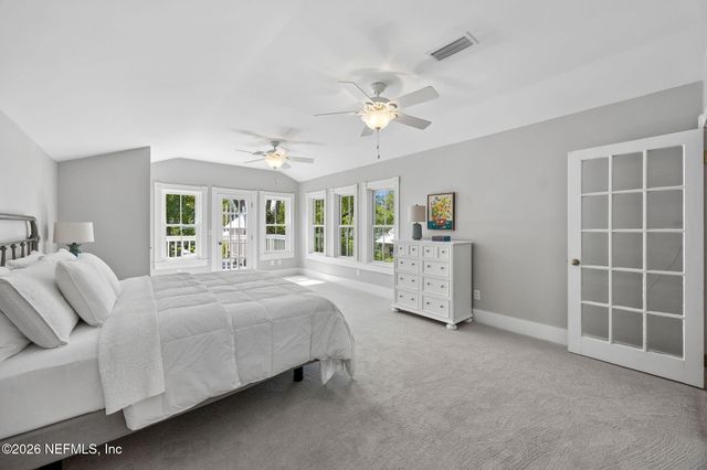 212 S 6TH Street, Fernandina Beach, FL 32034