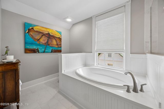 212 S 6TH Street, Fernandina Beach, FL 32034
