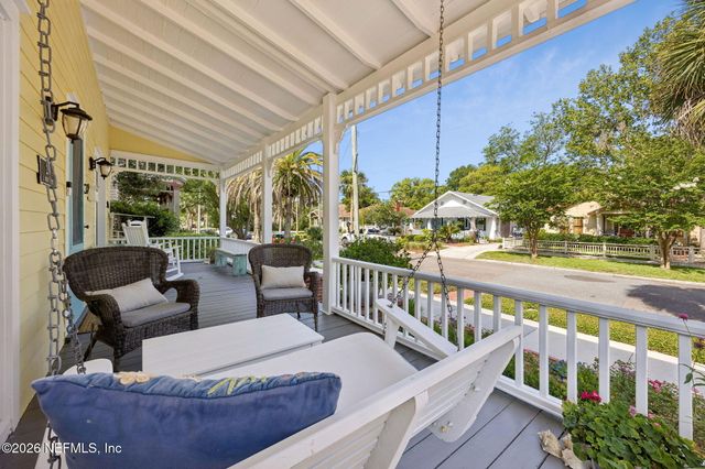 212 S 6TH Street, Fernandina Beach, FL 32034