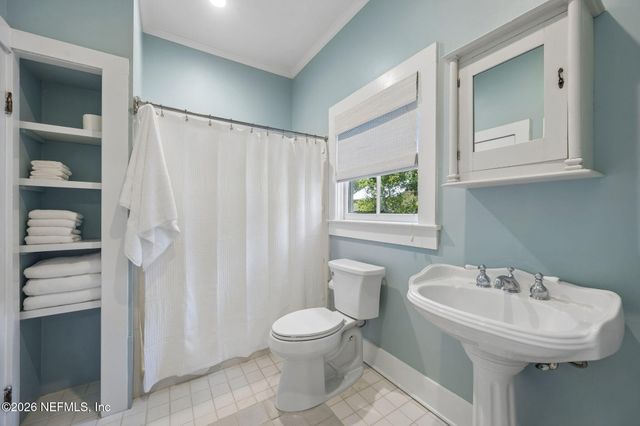 212 S 6TH Street, Fernandina Beach, FL 32034