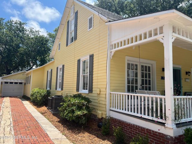 212 S 6TH Street, Fernandina Beach, FL 32034