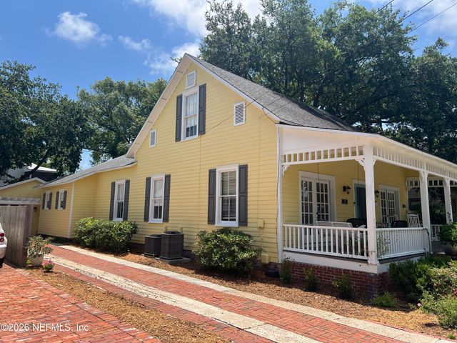 212 S 6TH Street, Fernandina Beach, FL 32034
