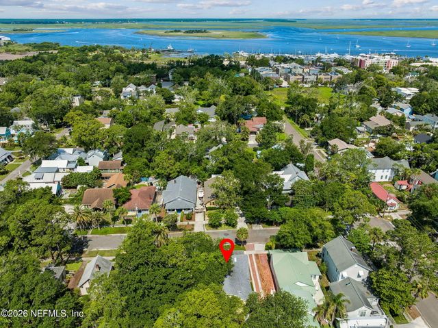 212 S 6TH Street, Fernandina Beach, FL 32034