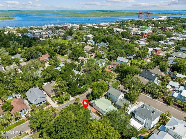 212 S 6TH Street, Fernandina Beach, FL 32034