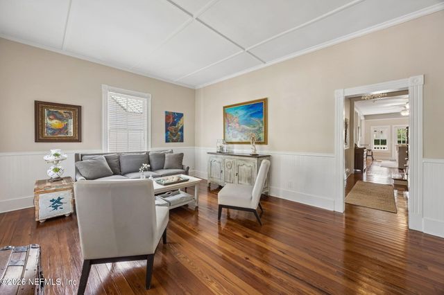 212 S 6TH Street, Fernandina Beach, FL 32034
