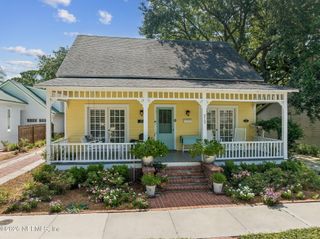 212 S 6TH Street, Fernandina Beach, FL 32034