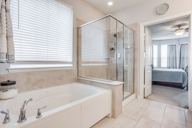 3508 Weyburn Drive, Mansfield, TX 76084