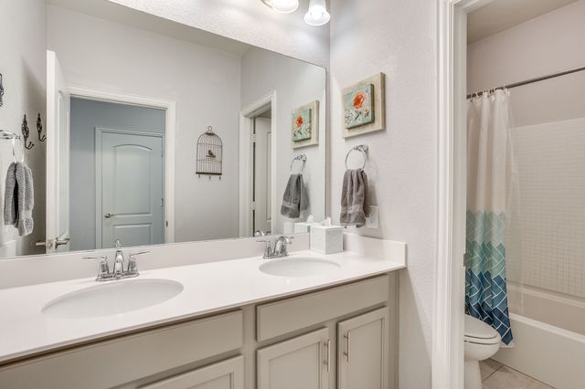3508 Weyburn Drive, Mansfield, TX 76084