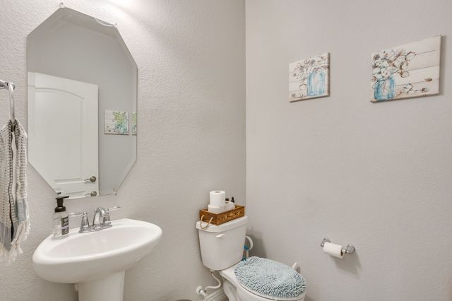 3508 Weyburn Drive, Mansfield, TX 76084