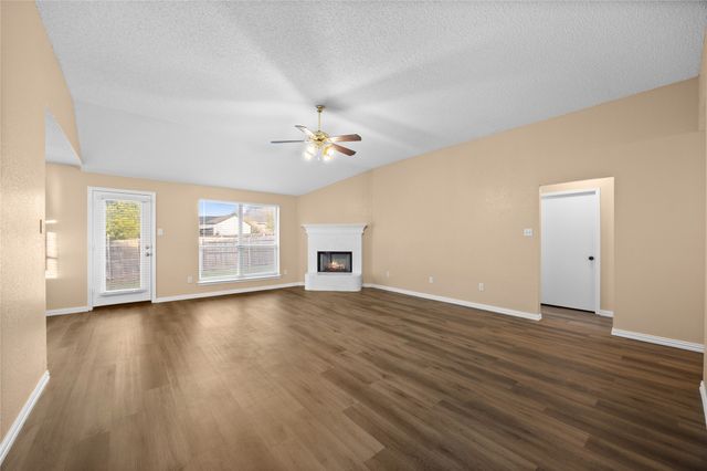 1814 Cancun Drive, Mansfield, TX 76063