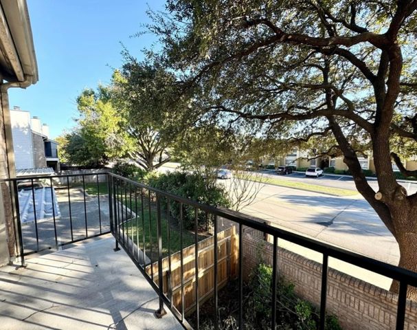3635 Garden Brook, Farmers Branch, TX 75234