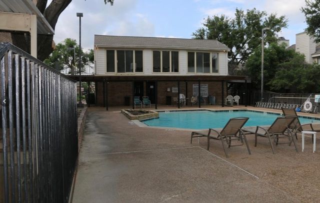 3635 Garden Brook, Farmers Branch, TX 75234