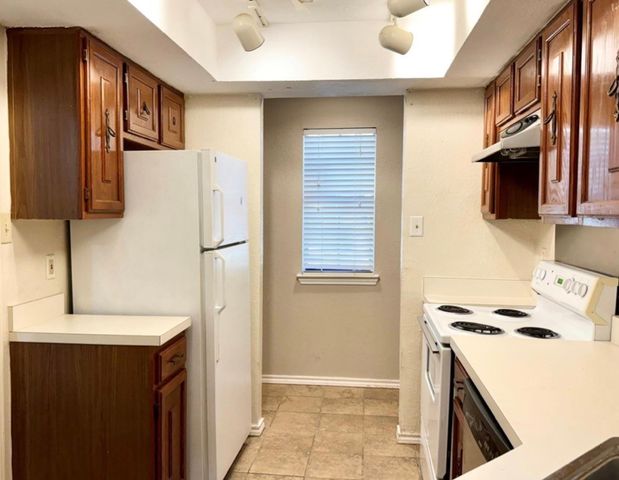3635 Garden Brook, Farmers Branch, TX 75234