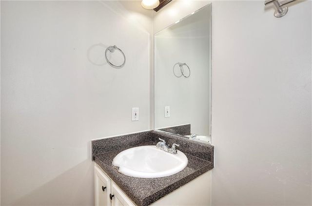 1333 Laura Lane, Austell, GA 30168