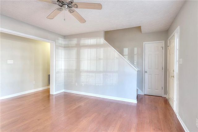 1333 Laura Lane, Austell, GA 30168