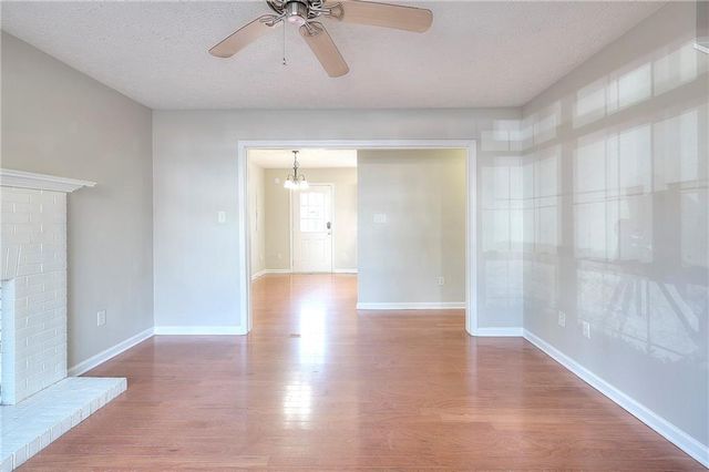 1333 Laura Lane, Austell, GA 30168