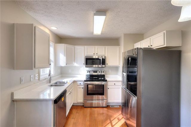 1333 Laura Lane, Austell, GA 30168