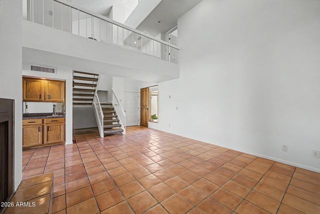 6508 N 10TH Place, Phoenix, AZ 85014