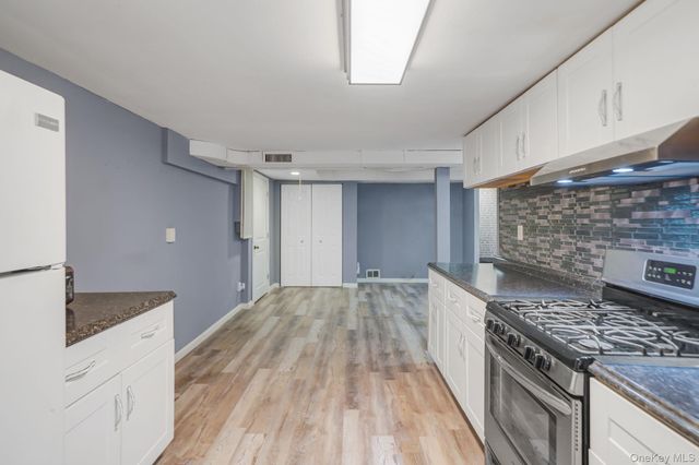 11 Amityville Road, Sound Beach, NY 11789