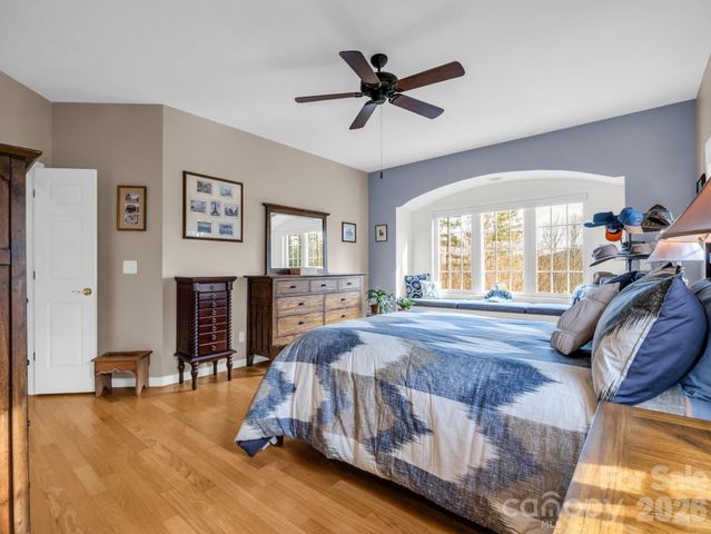 29 Spring Heights Court, Hendersonville, NC 28791