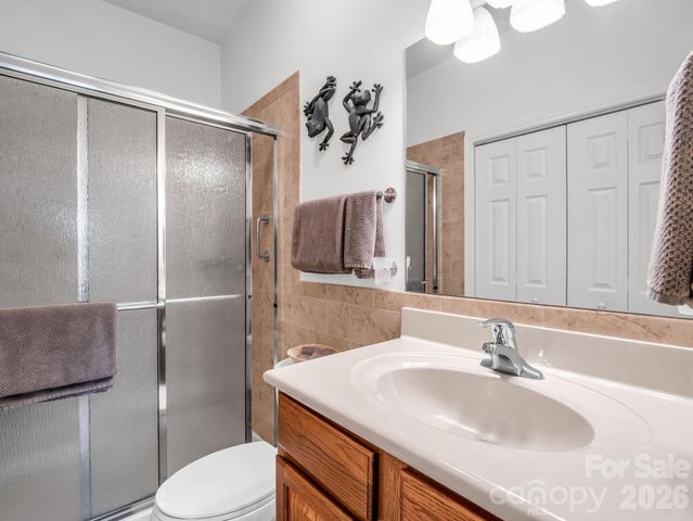 29 Spring Heights Court, Hendersonville, NC 28791