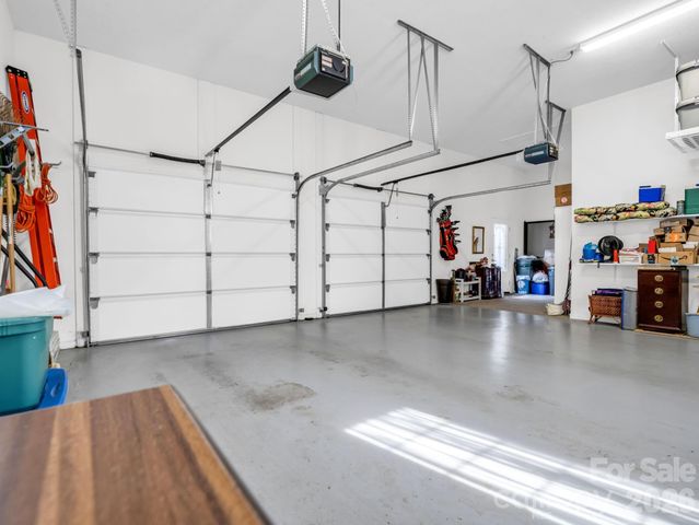 29 Spring Heights Court, Hendersonville, NC 28791